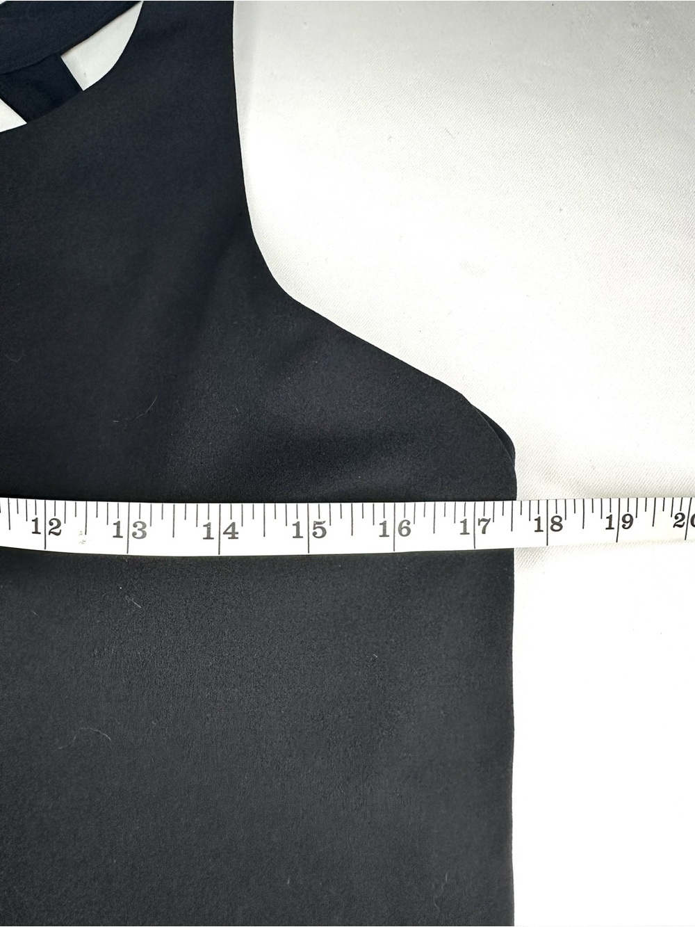 Athleta Transcend Built In Bra Tank Top Black Women’s Size Large - Picture 5 of 6